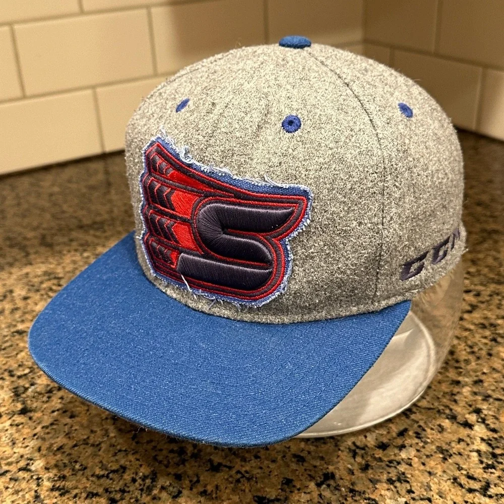 Spokane Chiefs WHL Hockey CCM Snapback Hat Heather Gray Blue Wool Blend